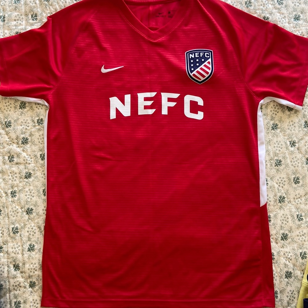 Nike Dri-Fit Soccer Jersey size L